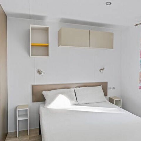 Stacaravan 5 personen - Comfort | 2 Slaapkamers | 5 Pers | Verhoogd terras
