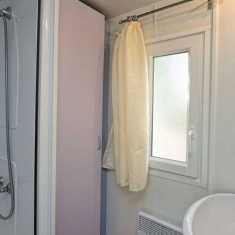 Stacaravan 6 personen - Comfort | 3 slaapkamers | 6 pers. | Terras Lounge | Airconditioning