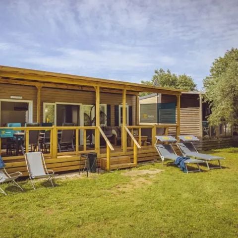 Stacaravan 7 personen - Supreme 3 slaapkamer Lounge