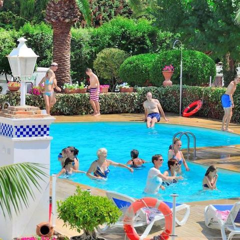 Camping Estanyet - Camping Tarragona - Afbeelding N°3