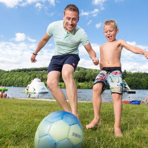 Roompot Eifelpark Kronenburger See - Camping Noordrijn-Westfalen - Afbeelding N°3
