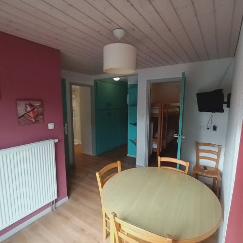 LANDHUIS 4 personen - 3 stuks