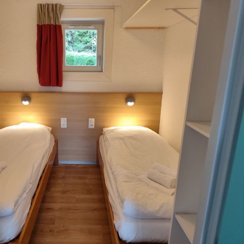 LANDHUIS 4 personen - 3 stuks