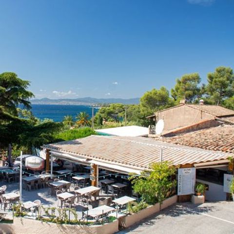 Tour Opérateur sur le Camping de L'Ile d'Or - Camping Var - Afbeelding N°2