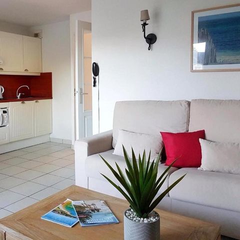 APPARTEMENT 6 personen - 2 kamers voor 6 personen met uitzicht op het zwembad