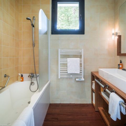 Bungalow 4 personen - VIP Pagode BF140