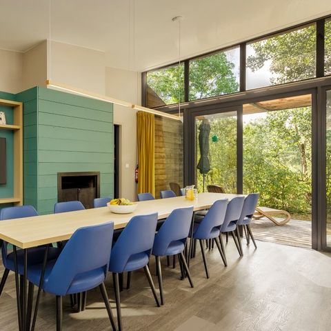 Villa 12 personen - Houten huisje voor 12 personen CH870