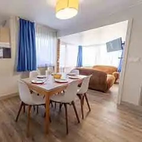 LANDHUIS 8 personen - 4 kamers 8 pers