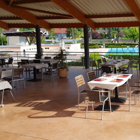 Camping Au Coeur des Vignes - Jura - Afbeelding N°2