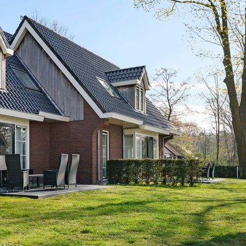 VAKANTIEHUIS 20 personen - Grote Hoes