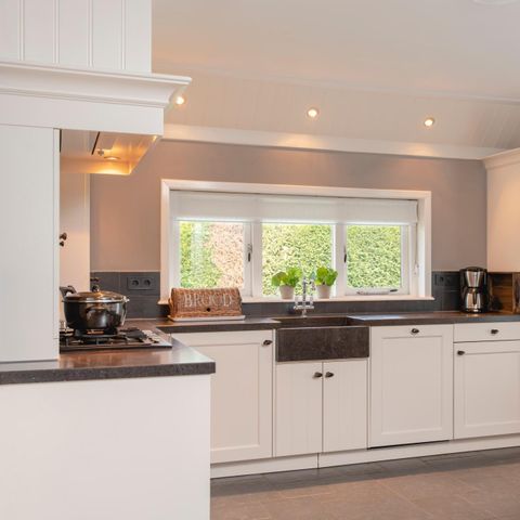 VAKANTIEHUIS 14 personen - Luxe met Sauna en Hottub