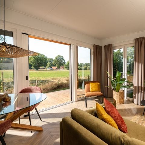 Lodge 4 personen - Nature met hottub