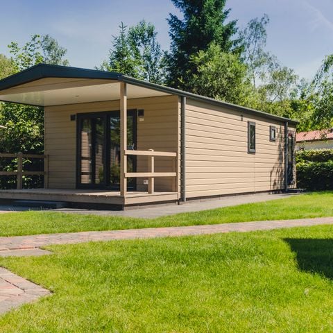 VAKANTIEHUIS 30 personen - 6x bungalette met veranda