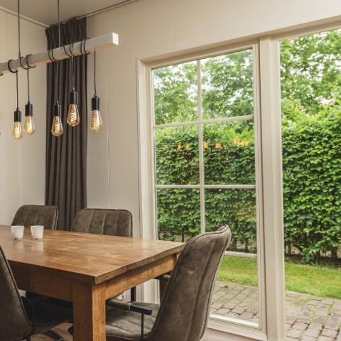 Bungalow 5 personen - Reggehooiberg met sauna en hottub