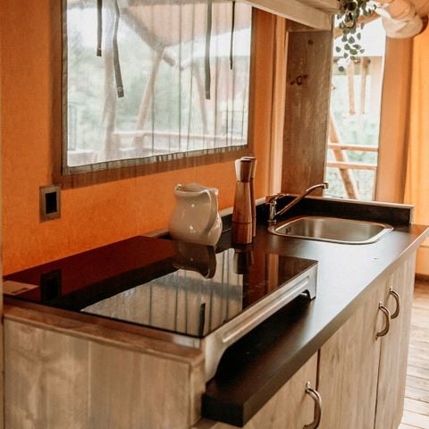 Safaritent 4 personen - met privé sanitair (max. 2 adults)