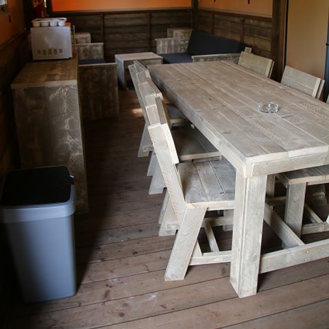 UNIEKE ACCOMMODATIE 6 personen - Boomhut tent aan de Regge met privé sanitair