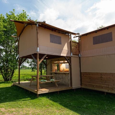 Accommodatie 6 personen - Boomhut tent aan de Regge met privé sanitair