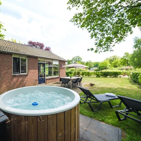 Bungalow 6 personen - Met warme bubbeltub