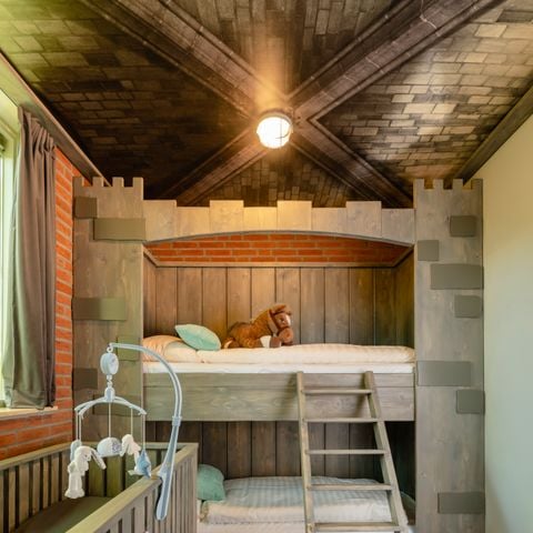 Bungalow 5 personen - Baby- & kinderbungalow 'Ridders & prinsessen' met sauna & bubbeltub I 5 personen