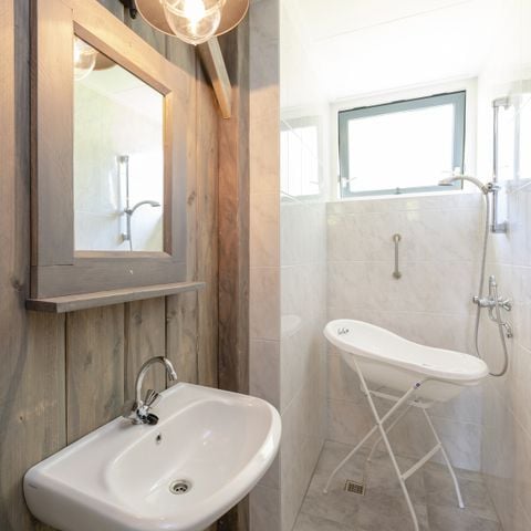Bungalow 5 personen - Baby- & kinderbungalow 'Ridders & prinsessen' met sauna & bubbeltub I 5 personen