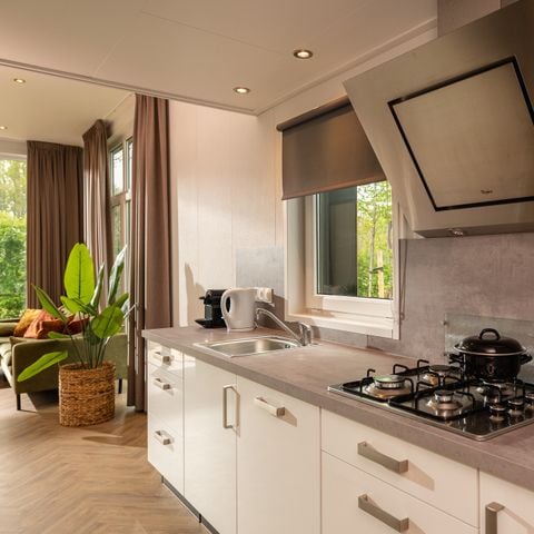 Bungalow 4 personen - Wellness Boutique baby met bubbeltub + babykamer