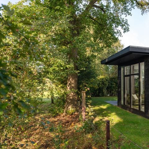 Bungalow 4 personen - Wellness Boutique baby met bubbeltub + babykamer