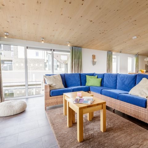 UNIEKE ACCOMMODATIE 6 personen - Woonboot EH674