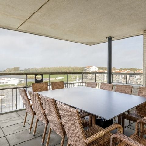 VAKANTIEHUIS 12 personen - Waterfrontsuite VIP EH912