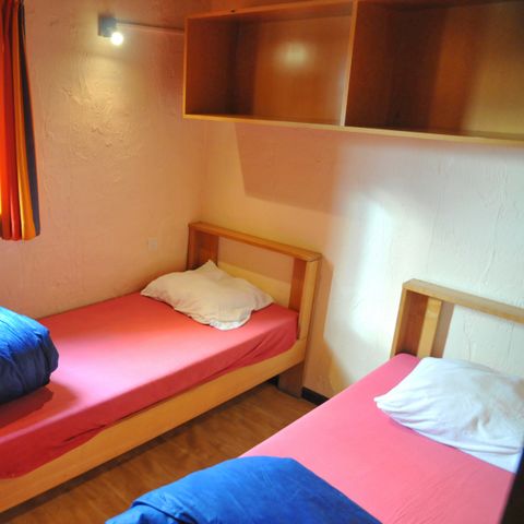 Bungalow 8 personen - B