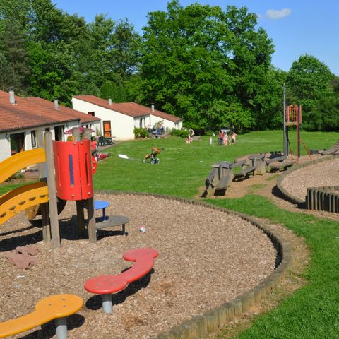 Bungalowpark Vallée de Rabais - Camping Belgisch-Luxemburg - Afbeelding N°3