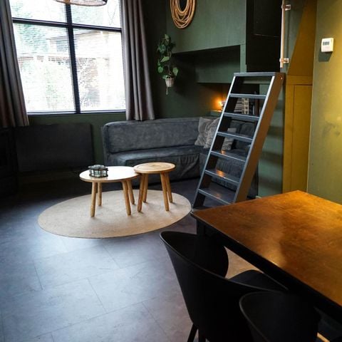 UNIEKE ACCOMMODATIE 4 personen - Tiny house Hottub