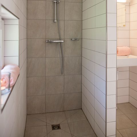 Bungalow 8 personen - Vakantiehuis C