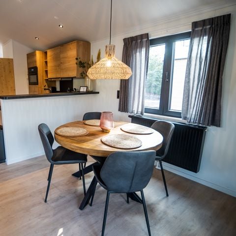 Chalet 4 personen - S006
