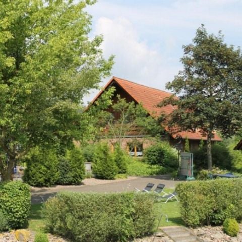 Bungalow 5 personen - Spacious apartment with oven, located in the green Bruchttal