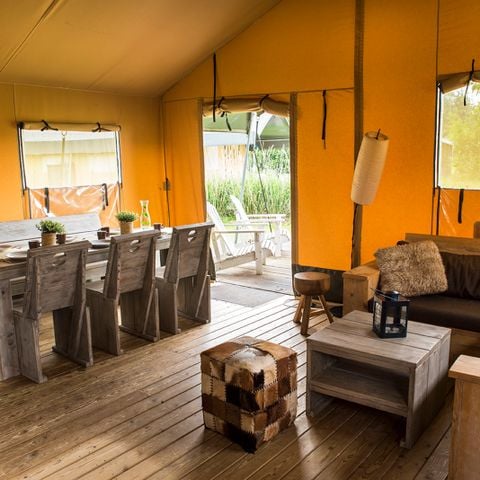 Tent 6 personen - (max. 4 adults)