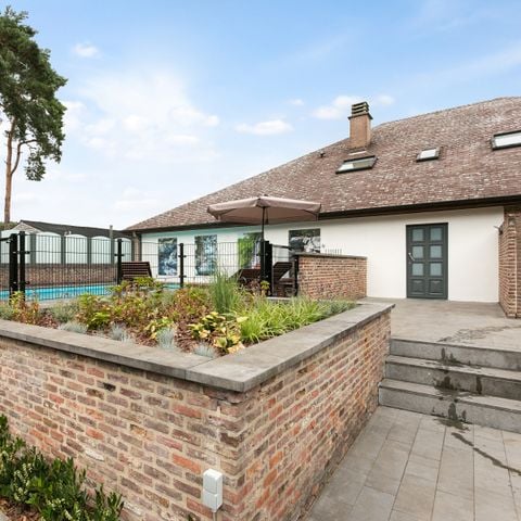 VAKANTIEHUIS 24 personen - 2Lommelse Hoef