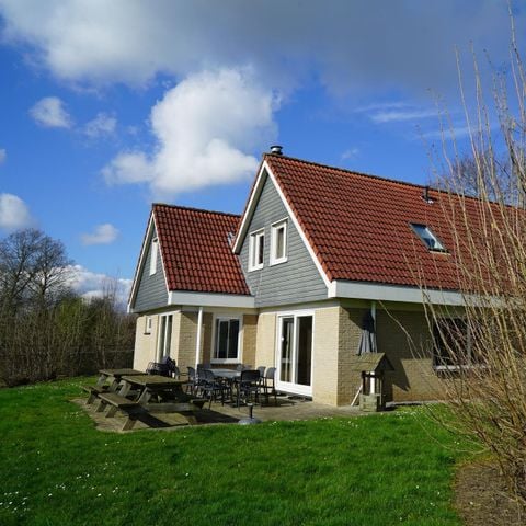 VAKANTIEHUIS 16 personen - t Hommelhuuske 16