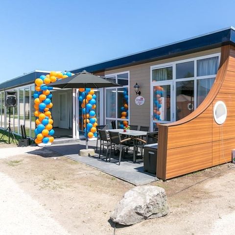 VAKANTIEHUIS 14 personen - 14 personen luxe bungalow HV