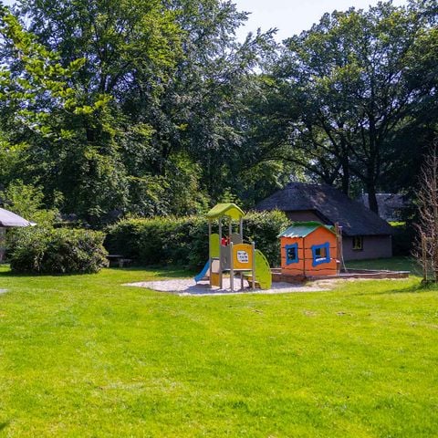 Bungalow 6 personen - (max. 4 volw.) Kroost