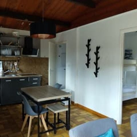 Chalet 4 personen - Cabana 16 - Oignies Chalet 4 personen - Cabana 16 - Oignies