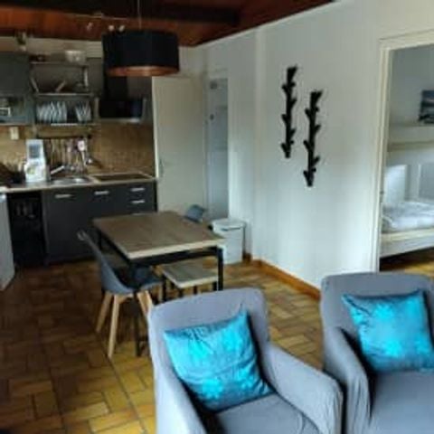 Chalet 4 personen - Cabana 16 - Oignies Chalet 4 personen - Cabana 16 - Oignies