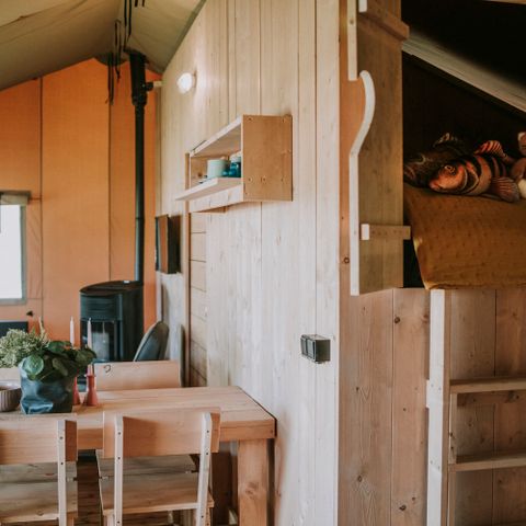 Lodge 6 personen - Lodge Pauw incl. entree Safaripark Beekse Bergen