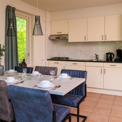 Bungalow 6 personen - D6