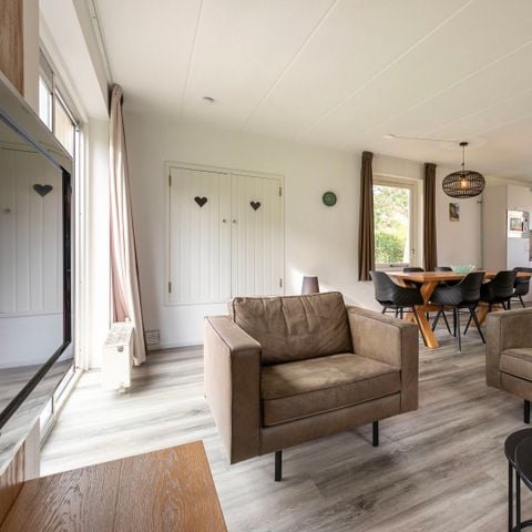 Bungalow 6 personen - B