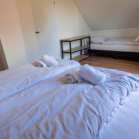 Bungalow 4 personen - Wellness Badhuys 13