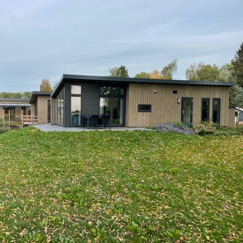 Chalet 4 personen - Waterveld Lodge aan het water