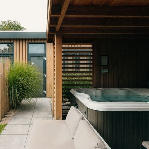 Chalet 4 personen - Voortse Villa met jacuzzi en sauna