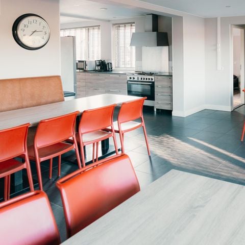 Groepsaccommodatie 28 personen - Villa + Lodges (24 + 4)