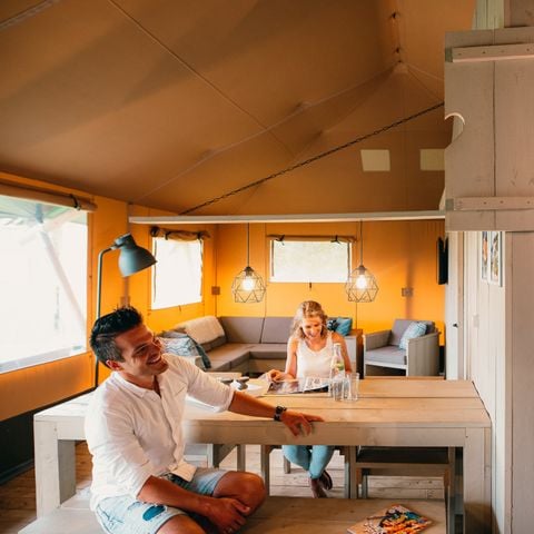 Safaritent 8 personen - Luxe Safarihouse