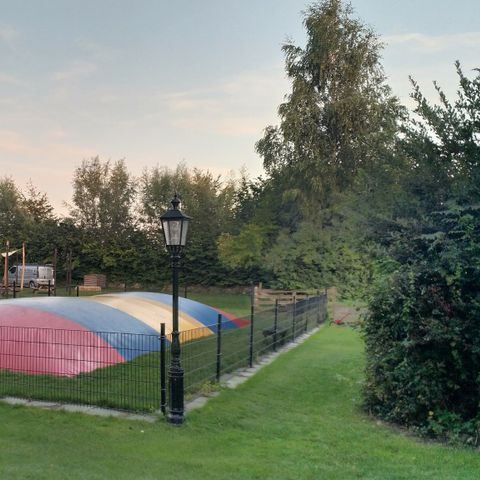 VAKANTIEHUIS 36 personen - Groepsverblijf Stal + 5 comfortabele woningen (36 personen)